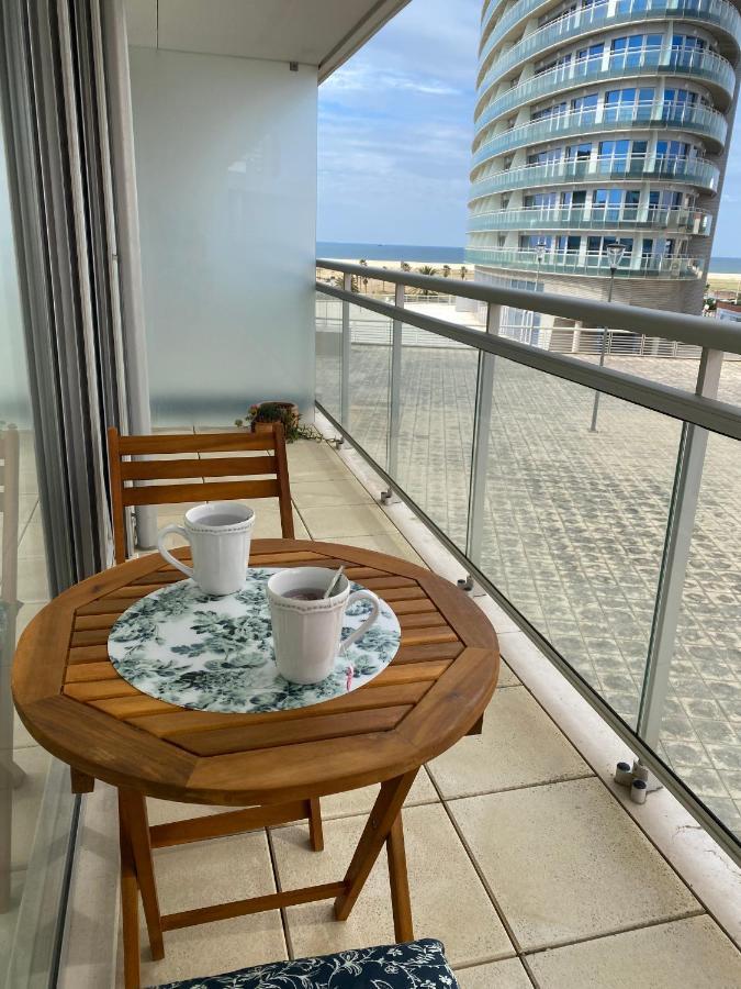 Apartamento Chez Ocean Plaza Figueira da Foz Exterior foto